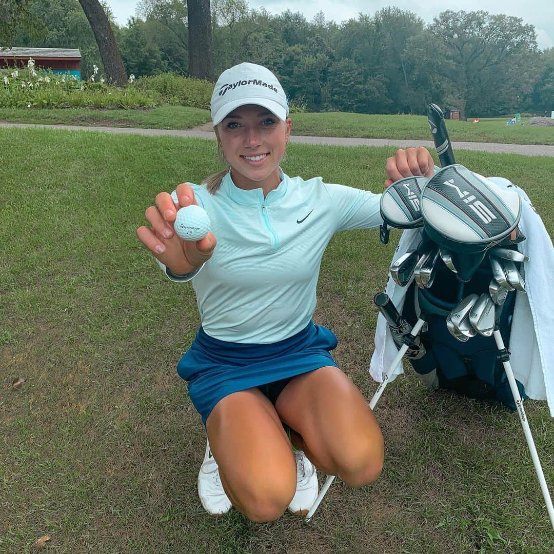 Sierra Brooksさんのインスタグラム写真 - (Sierra BrooksInstagram)「Hope you’re out on the course enjoying #WomensGolfDay! To celebrate, I’m giving away a year’s supply (12 dozen) of @taylormadegolf TP5 or TP5x golf balls to one of you. To enter, follow me, @taylormadegolf and tag three of your best golf friends in a comment below. I’ll pick a winner on Sunday.」9月2日 5時24分 - sierrabrooks59