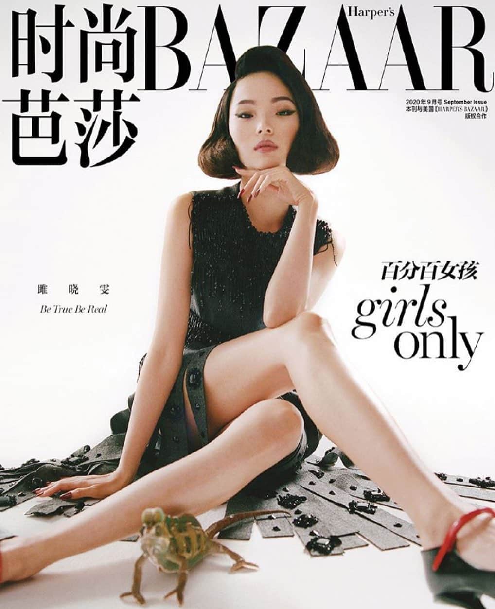 IMG Modelsさんのインスタグラム写真 - (IMG ModelsInstagram)「Comin’ At Ya. 🦎 @jujujuxiaowen covers Harper’s Bazaar China’s September ‘20 issue. #📷 @mikeyasanin #👗 @ronnie_hart #✂️ @hiromarihair #💄 @bo_champagne #⭐️ #IMGstars」9月2日 5時51分 - imgmodels