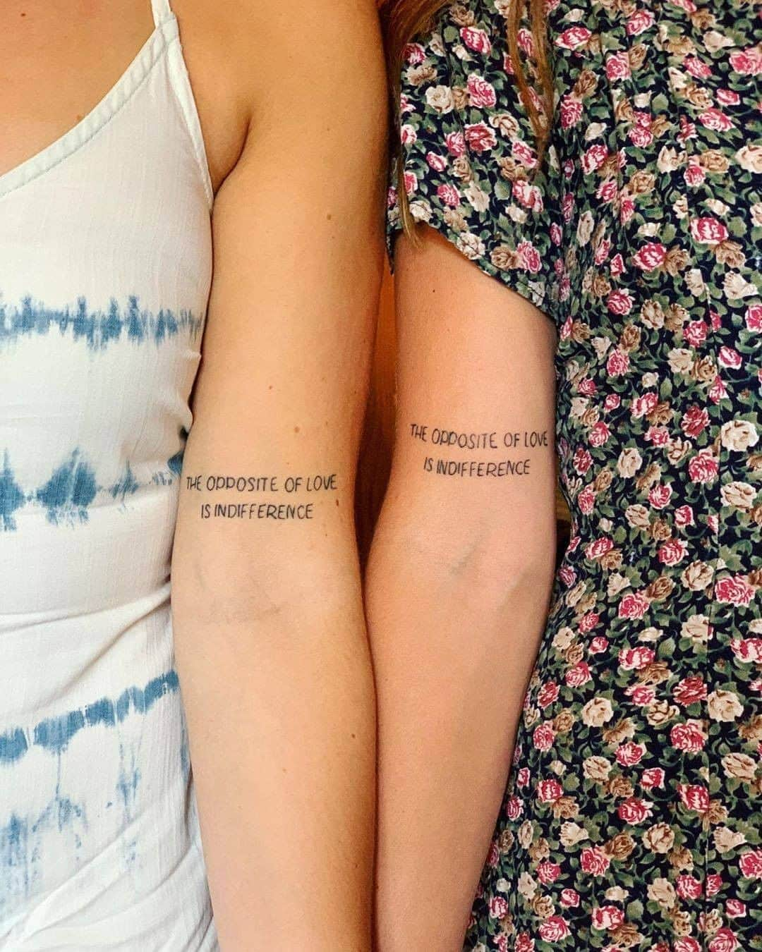 The Lumineersさんのインスタグラム写真 - (The LumineersInstagram)「The opposite of love is indifference.  Much love to @sarahdoroff for the words wisdom and the wonderful #mylumineerstattoo 🙌」9月2日 5時52分 - thelumineers