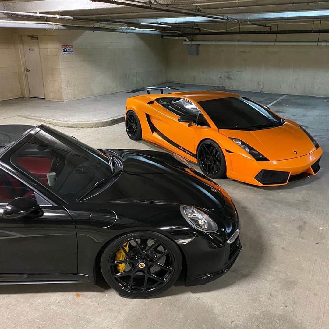 CARLiFESTYLEさんのインスタグラム写真 - (CARLiFESTYLEInstagram)「Gallardo or Turbo S? Check out @petrolwerks for more! #carlifestyle #petrolwerks」9月2日 5時53分 - carlifestyle