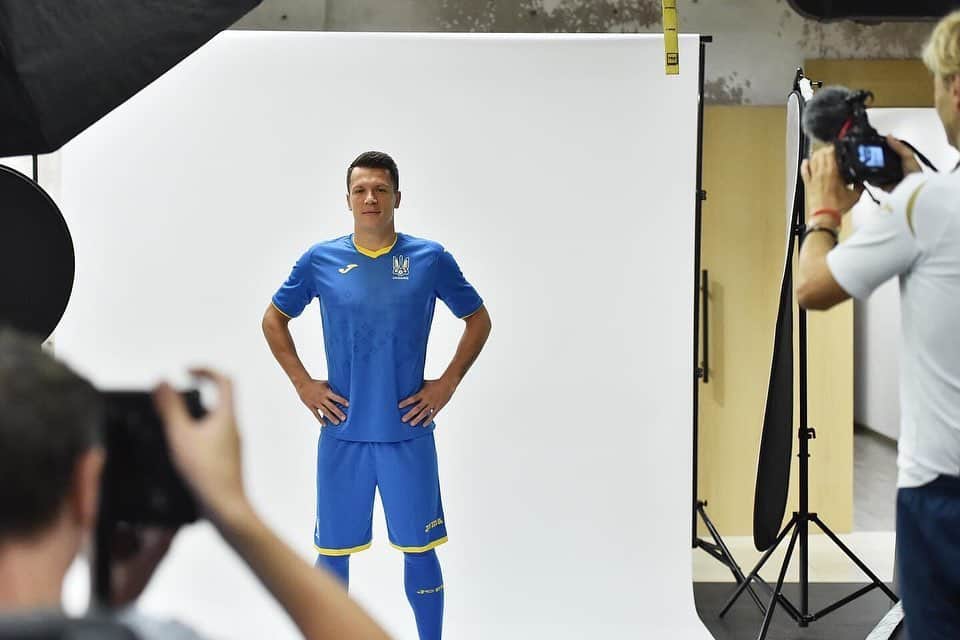 イェウヘン コノプリャーンカさんのインスタグラム イェウヘン コノプリャーンカ Konoplyanka Official