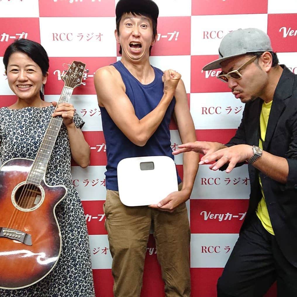 のインスタグラム：「筋肉少しずつついてるかなー？ #おひるーな」