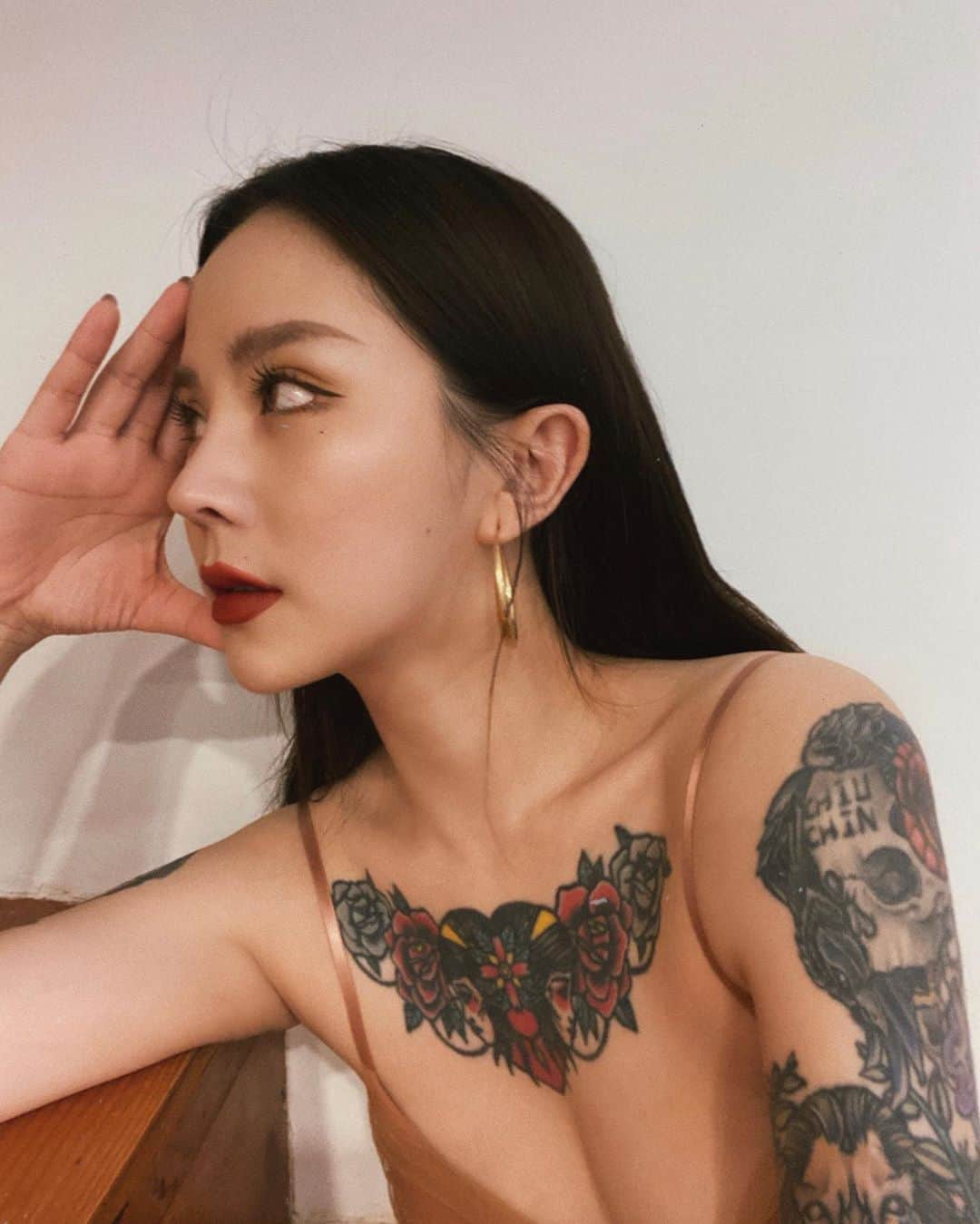Abby Chenのインスタグラム：「什麼都可以 就是不準對自己感到失望」