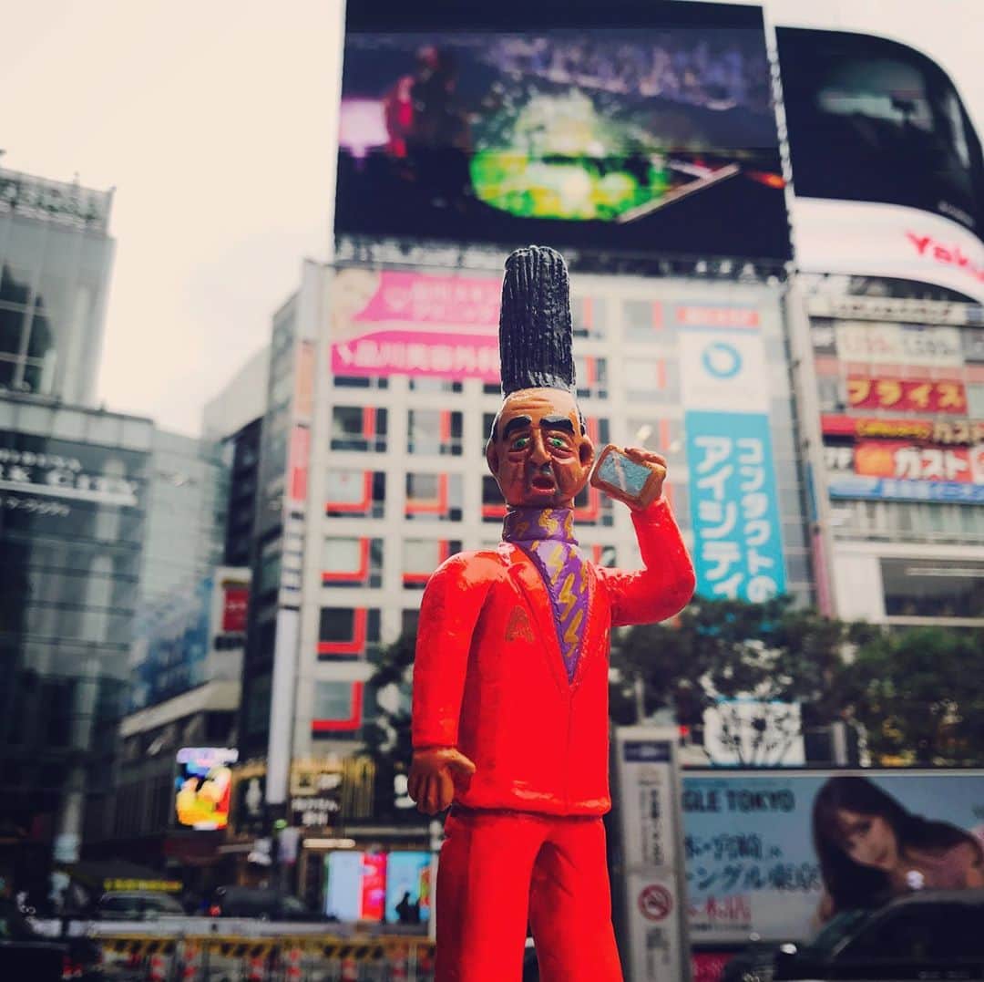 デハラユキノリのインスタグラム：「髪を立てたABE」