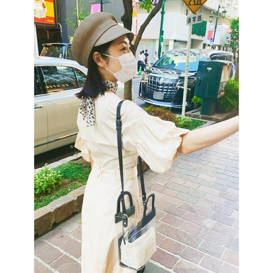 松浦雅さんのインスタグラム写真 - (松浦雅Instagram)「素敵な帽子と出会えてご機嫌です👒 種類はMAYの新色ベージュ！  さてさて、モンテ・クリスト伯の本編 再配信が決定しました！  生配信では止まったりすることもあった様ですので…😖 生よりかは回線が安定していると思いますし トーク生放送も今後あるので ぜひ、この機会にご覧ください！(^^)  そうそう、9月5日のトーク生放送に関しては 「松浦雅チケット」なるものがありまして… (instaプロフィールのリンク先は そちらが購入頂けるURLになっています。)  そういう経験は初めてなもので！ だからお願いってのも変な話なんですが笑、 是非観てほしいです！ 観てくださる方が少ないと ちょっと泣いちゃうからお願いします🤣  今回は、コロナのこともあって DVDをご覧になる方が多いと思いますし まだモンテクリスト伯をご覧になってない方でも 楽しんでいただけるような、 お話しをさせて頂こうと思ってます🌷  トークショー生配信の詳細は 前々回の投稿をご覧ください！  ↓以下、本編再配信の詳細です🌼↓  本配信は、客席後方から舞台の全景が見えるように カメラ一台による定点での配信となり、 終始舞台とキャストなど、DVDとはまた違う 全体の動きをご視聴頂ける内容となっております。  【配信日時】 2020年9月3日(木)16:00 ※配信チケット購入者は9月10日(木)23:59まで アーカイブでご覧いただけます。 【料金】 4,500円(税込) 【販売期間】 2020年9月1日(火)19:00～2020年9月10日(木)20:00まで  【チケット購入先】 https://montecristo.zaiko.io/_item/330028 (ストーリーかストーリーアーカイブから飛べます✈️)  【お支払い方法】 各種クレジットカード、コンビニ決済、PayPal、WeChat、Alipay。 ※お支払方法により、決済手数料がかかります。  おたのしみにー！🥺 なんだか最近宣伝ばかりでごめんね🙇🏻‍♀️ でも、たくさんの方に見て頂きたい作品です。 是非よろしくお願いします！  #モンテクリスト伯 #舞台 #ミュージカル #音楽劇モンテクリスト伯 #音楽劇 #生配信 #コロナに負けるな」9月1日 23時59分 - m.miyabi614