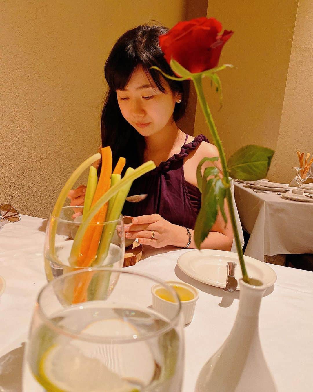 江宏傑さんのインスタグラム写真 - (江宏傑Instagram)「每年這個時刻一定要記錄一下💗 #結婚四週年快樂」9月2日 0時32分 - chiang_hung_chieh