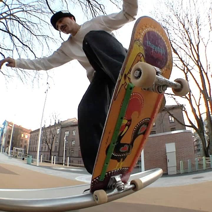スラッシャーのインスタグラム：「👉🏾 @deeddz FØKK DUDE part for @enjoi is LIVE on all Thrasher channels 🐼 🎬 @pekkaaa」