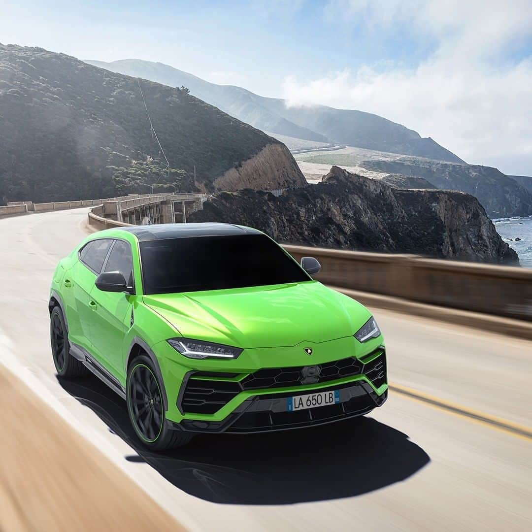 ランボルギーニさんのインスタグラム写真 - (ランボルギーニInstagram)「You know it's summertime when colors appear brighter and passion soars with every curve of the road.   Through its extremely resilient nature, Urus represents freedom in its quintessential state by allowing you to explore all terrains so that you can best express yourself.   #Lamborghini #Urus #UnlockAnyRoad」9月2日 1時00分 - lamborghini