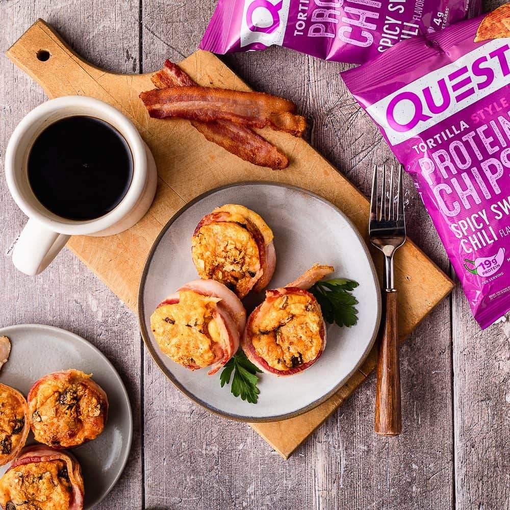 questnutritionさんのインスタグラム写真 - (questnutritionInstagram)「Questified Bacon Egg Cups. September is off to a solid start. 🥓🍳😋💪 • 👉 FULL RECIPE LINK IN BIO (swipe left to 2nd card) 👈 • Per serving: 10g protein, 2g carbs, 8g fat (2g net carbs) #OnaQuest #Questify #QuestNutrition #QuestChips」9月2日 1時56分 - questnutrition
