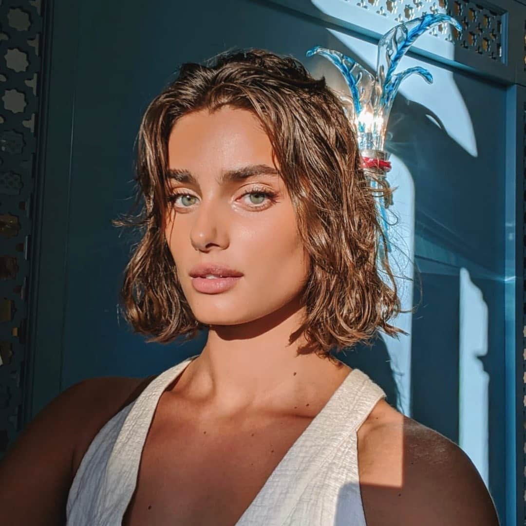 テイラー・ヒルさんのインスタグラム写真 - (テイラー・ヒルInstagram)「Keep me in your glow✨, cause I’m having such a good time #goldenhour」9月2日 2時17分 - taylor_hill