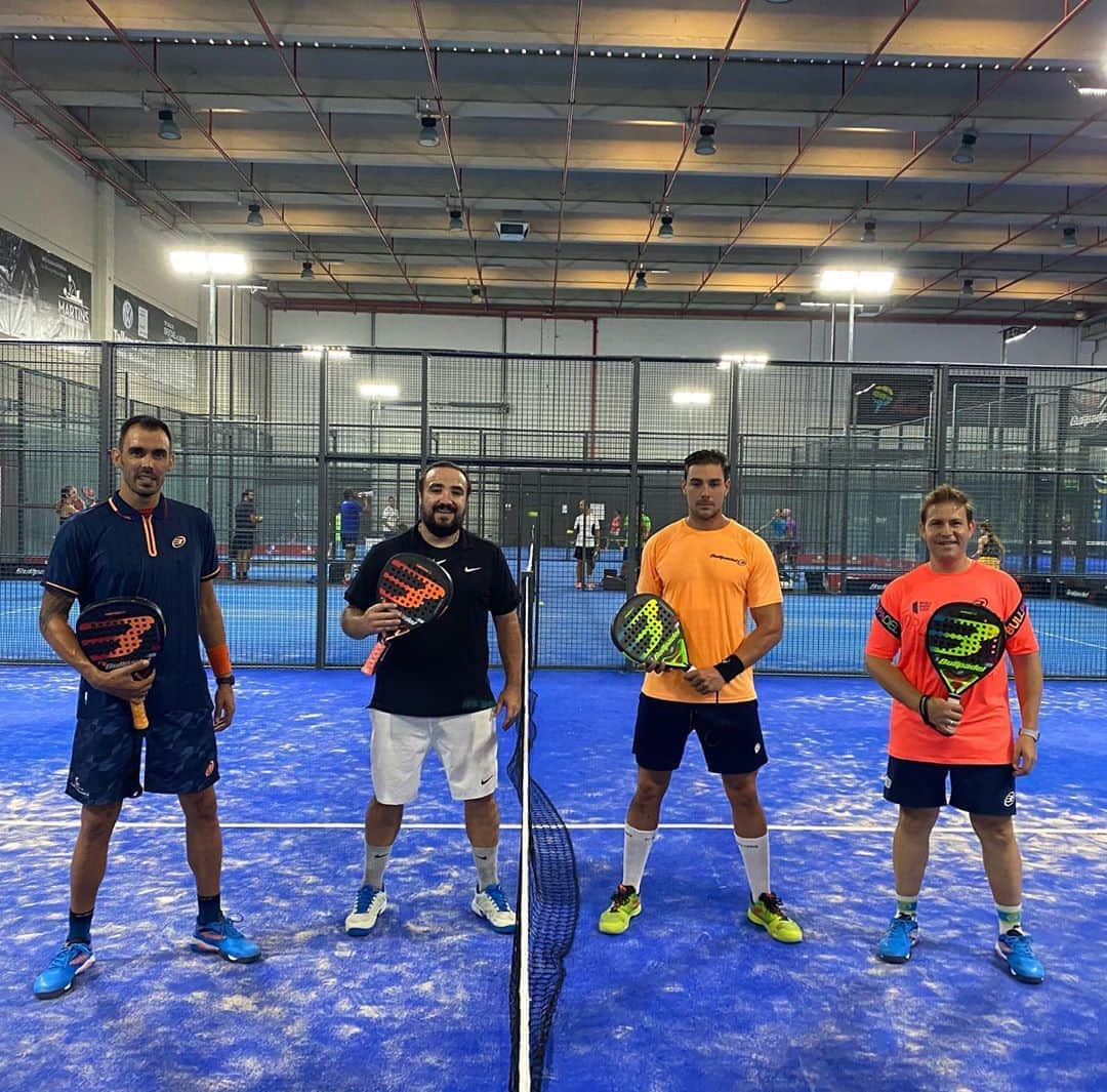 ジョルディ・コディーナのインスタグラム：「Partidito bueno con @raulrh77 @jacoboog @frankymartinm @bullpadelsport」
