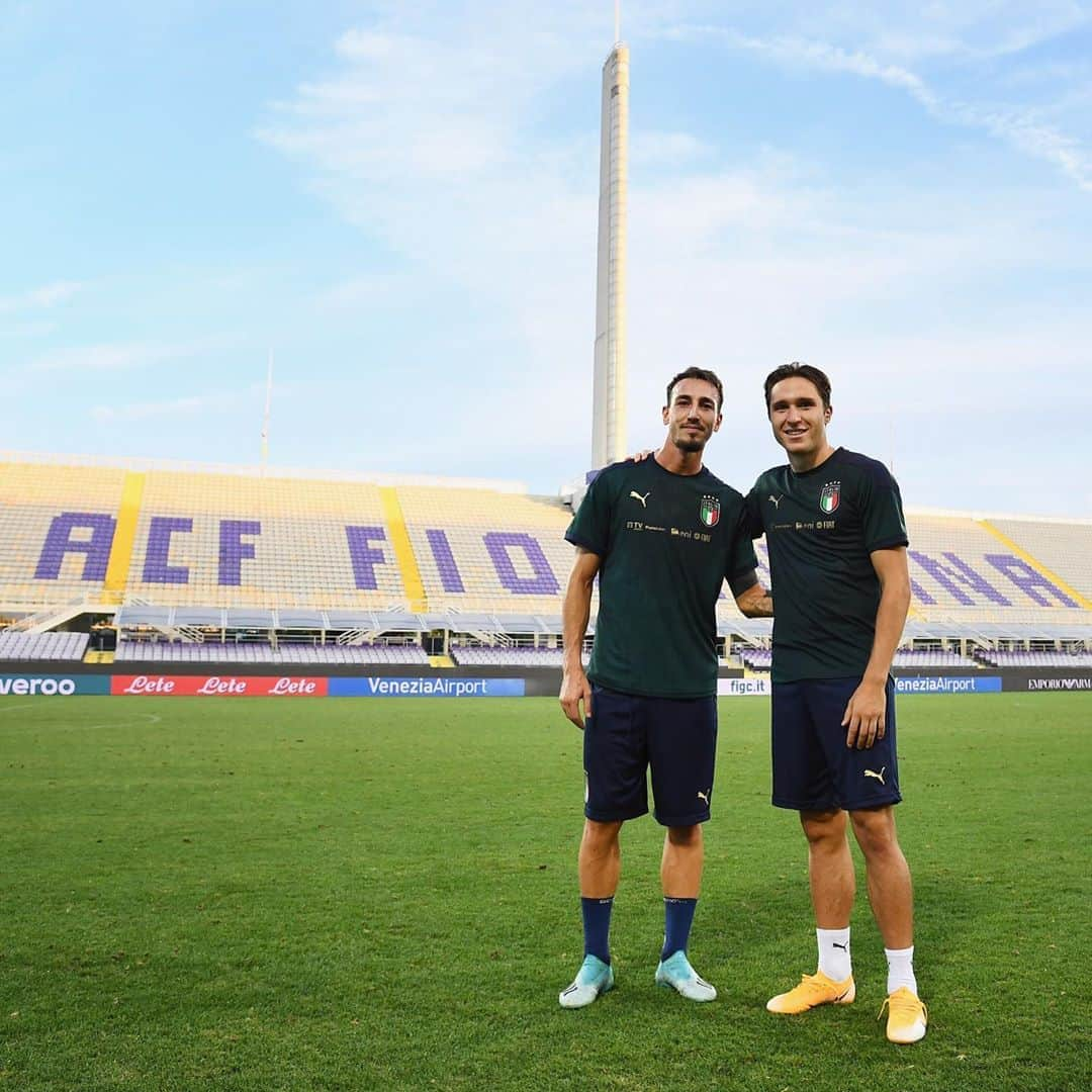 ACFフィオレンティーナさんのインスタグラム写真 - (ACFフィオレンティーナInstagram)「🇮🇹⚜️  #ForzaViola 💜 #Fiorentina   #Castrovilli #Chiesa #Italia #Football #FIGC #NationsLeague   Credit Getty Images for Figc」9月2日 3時03分 - acffiorentina