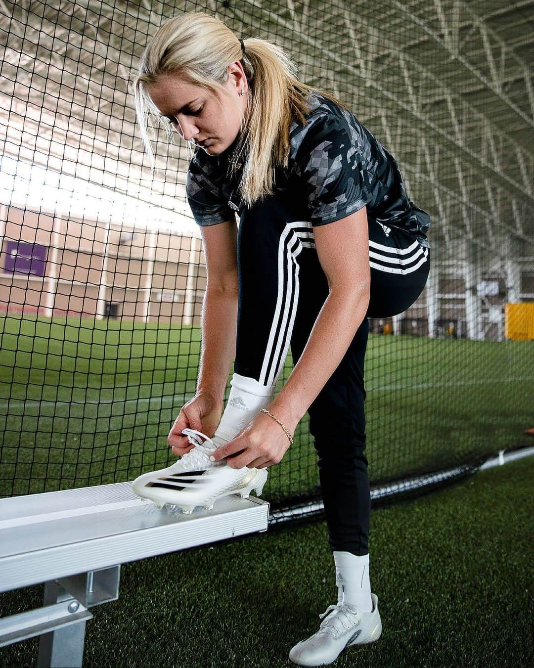 adidas Womenさんのインスタグラム写真 - (adidas WomenInstagram)「Lace up in adidas X Ghosted.1 Firm Ground Cleats. Designed for next level speed, because fast is too slow. 💨⁣ ⁣ Head to @adidasFootball to catch up on #XGhosted⁣. Now available on adidas.com」9月2日 3時12分 - adidaswomen