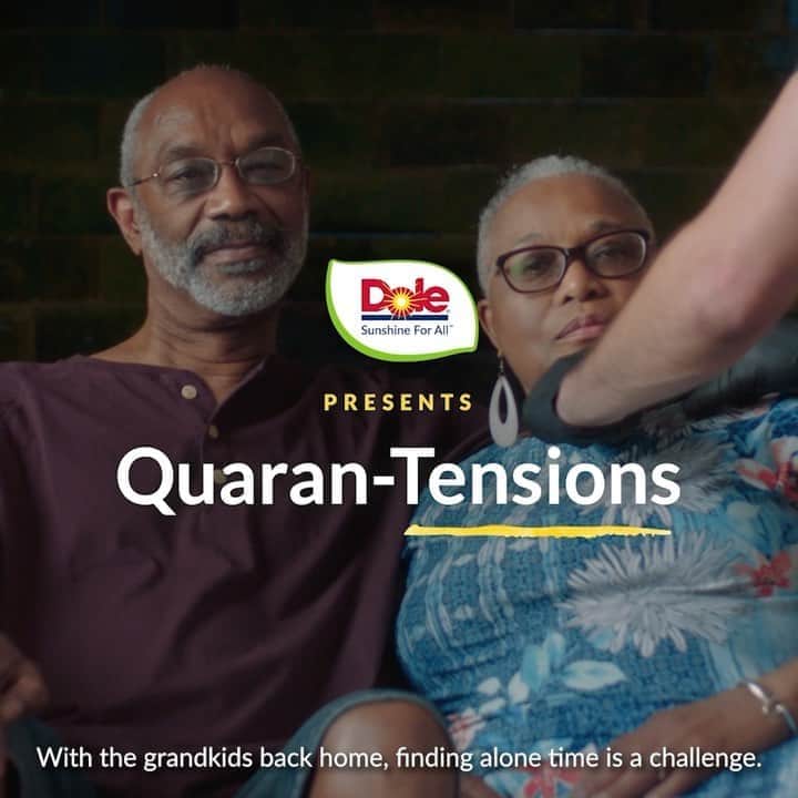 Dole Packaged Foods（ドール）のインスタグラム：「The language of love takes on many delicious forms. Comment with your quarantensions. #FruitBowls #quarantensions」