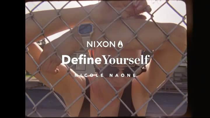 ニクソンのインスタグラム：「Nicole Naone is more than an artist. She is a producer and an activist, dedicated to bettering Hawai‘i’s creative community and fighting for justice. Nicole is serious but she’s witty - with a life goal to one day travel through time. Nicole is a proud Hawaiian who is inspired by her family and is a sister who feels accomplished to have her brothers admit she’s cool. Nicole loves music, blue ice shave and purple skittles, among many other things. When you ask Nicole to define herself, she will tell you she’s a “shapeshifter” as she transforms an old surfboard into a sculptured piece of art. Nicole defines the person that she wants to be, because she knows if she doesn’t the world will. #TakeOnTheWorld #DefineYourself #Nixon #NicoleNaone」