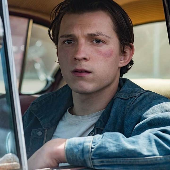 ハリウッド・リポーターさんのインスタグラム写真 - (ハリウッド・リポーターInstagram)「It's time to get ready for Fall — and new Netflix releases. From #TomHolland's 'The Devil All The Time' to #MillieBobbyBrown's 'Enola Holmes,' check out everything headed to the streamer this month, at the link in bio.」9月2日 7時37分 - hollywoodreporter