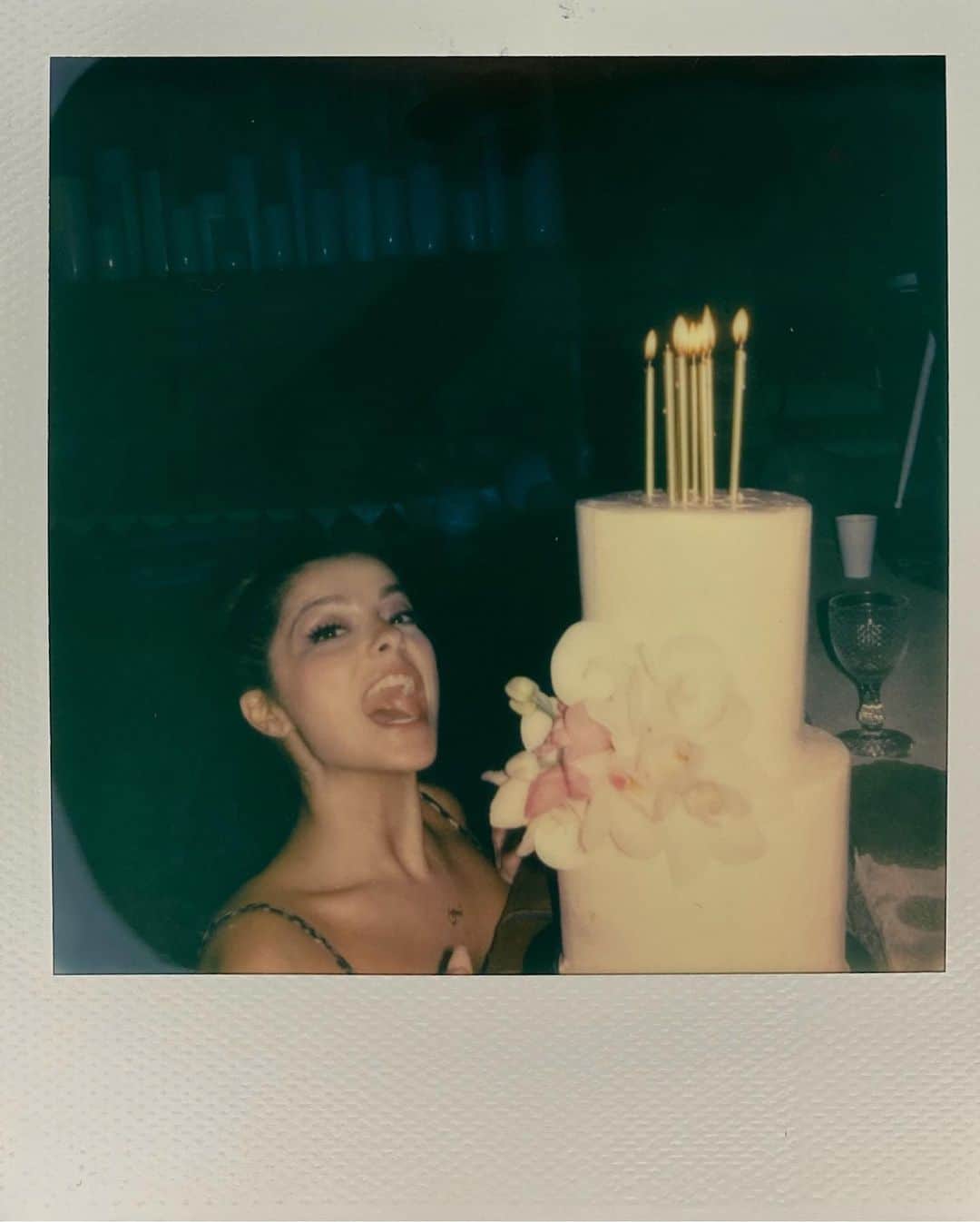 Bebe Rexhaさんのインスタグラム写真 - (Bebe RexhaInstagram)「My birthday was nice. Thank you for all the love. Love you 💙🎂🎈」9月2日 7時44分 - beberexha