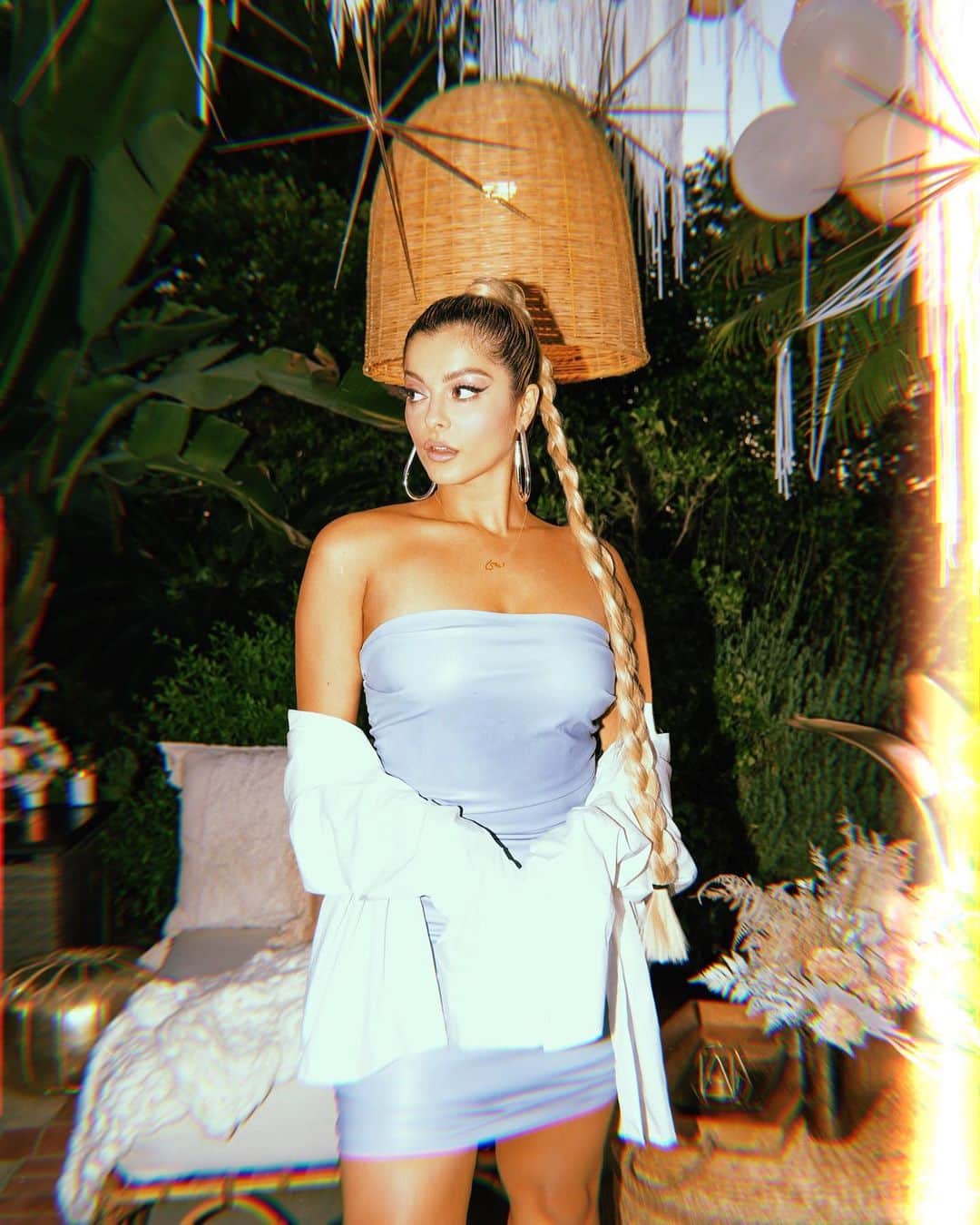Bebe Rexhaさんのインスタグラム写真 - (Bebe RexhaInstagram)「My birthday was nice. Thank you for all the love. Love you 💙🎂🎈」9月2日 7時44分 - beberexha