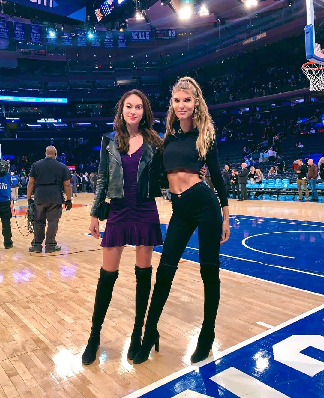 Ashley Haasさんのインスタグラム写真 - (Ashley HaasInstagram)「Today is game 7 and my best friend’s bday so in honor of the two things I love #sports and my #friends here’s a photo of both! Happy Birthday @heather_aboff love you so much my #virgo #soul #sister  P.S. bet on Denver tonight. It’s a toss up but I have a hunch. 😉」9月2日 7時57分 - ashleyhaas