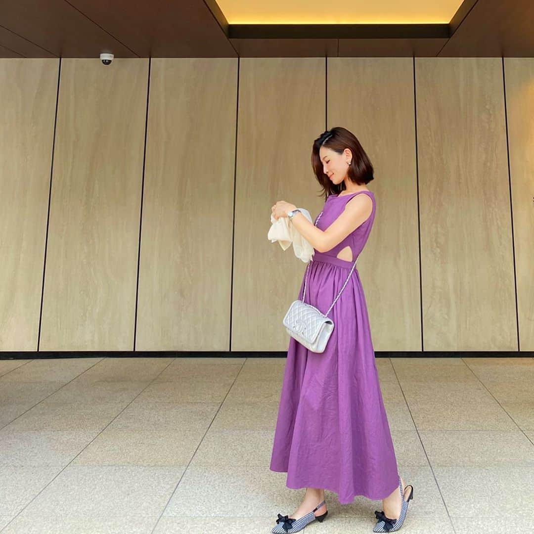 のインスタグラム：「@elenore_official の#ワンピース お気に入り😚 ・ ・ #エレノア #ワンピースコーデ  #chanel#chanelbag」