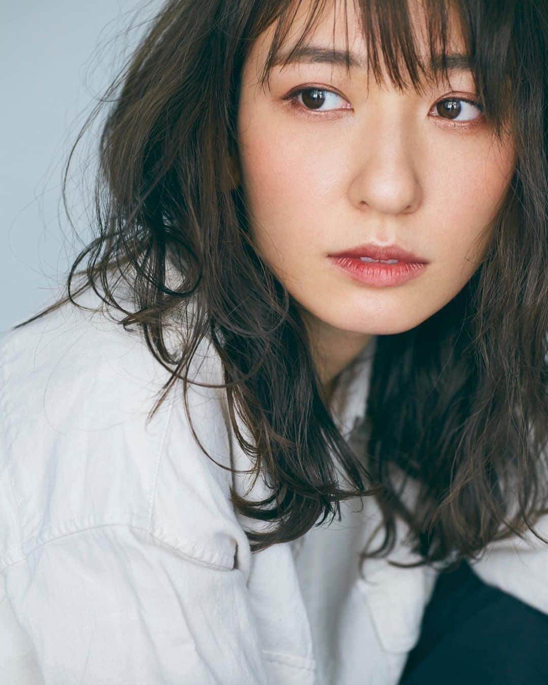のインスタグラム：「久しぶりの☺︎  @ko_ki333  @sayaka.9300   ありがとうございました！  #photography #shooting  #profile #actress #counselor #mom #love #life  #thanks」