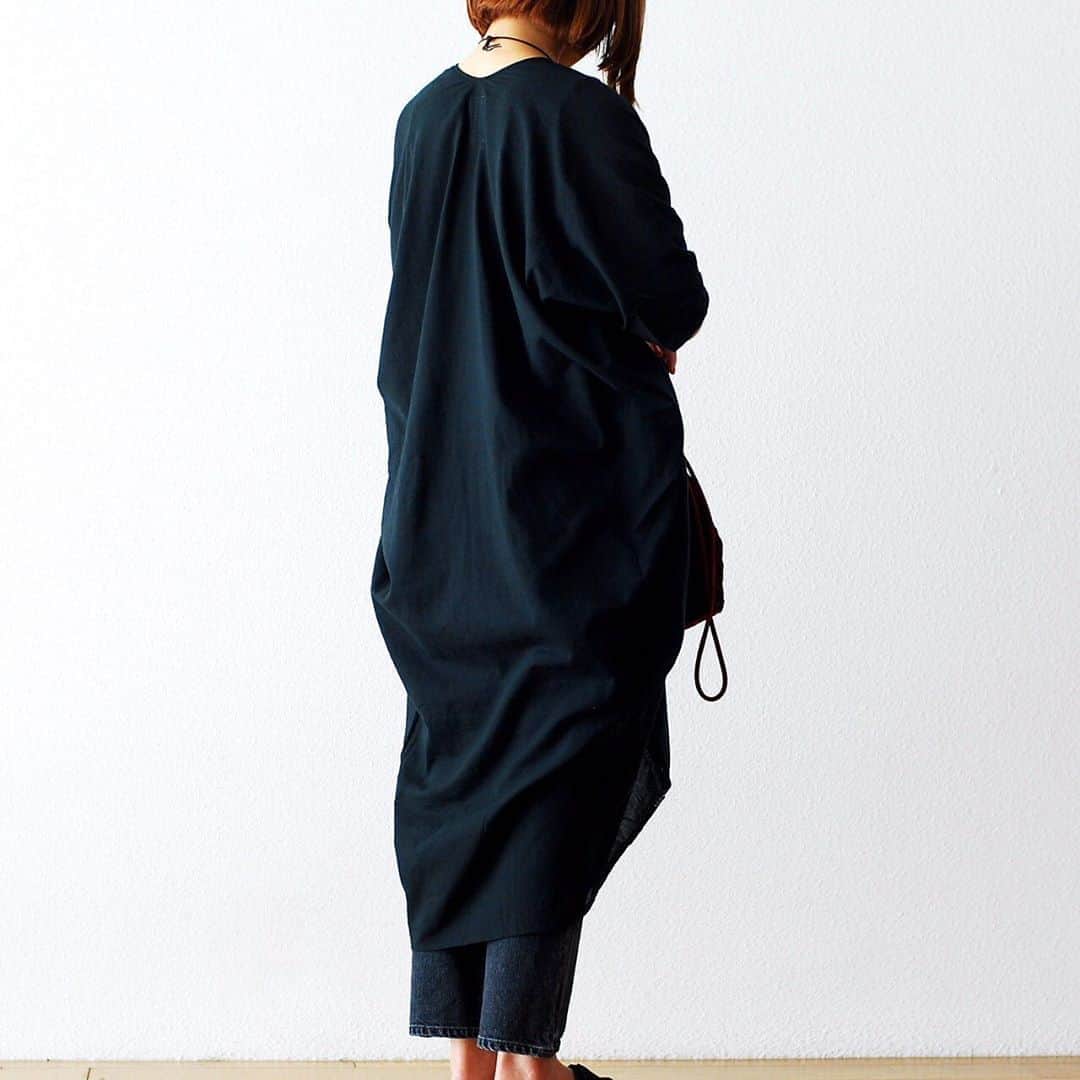 wonder_mountain_irieさんのインスタグラム写真 - (wonder_mountain_irieInstagram)「_ ［Notice］ visvim / WMV 全商品、 期間限定でカートのご利用が可能となっています。ぜひご覧下さい。 _ #Repost @wm_styling with @make_repost ・・・ [ #20AW_WM_styling. ] _ styling.(height 161cm) jaket → #WMV visvim ￥72,600-  dress → WMV #visvim ￥￥41,800- pants → TDby #itten. ￥19,800- shoes → #visvimWMV ￥85,800- _ 〈online store / @digital_mountain〉 → http://www.digital-mountain.net _ 【オンラインストア#DigitalMountain へのご注文】 *24時間受付 *15時までのご注文で即日発送 *1万円以上ご購入で送料無料 商品について：084-973-8204 カスタマーサポート：050-3592-8204 _ We can send your order overseas. Accepted payment method is by PayPal or credit card only. (AMEX is not accepted) Ordering procedure details can be found here. >>http://www.digital-mountain.net/html/page56.html _ 本店：@Wonder_Mountain_irie 系列店：@hacbywondermountain (#japan #hiroshima #日本 #広島 #福山) _」9月2日 12時40分 - wonder_mountain_