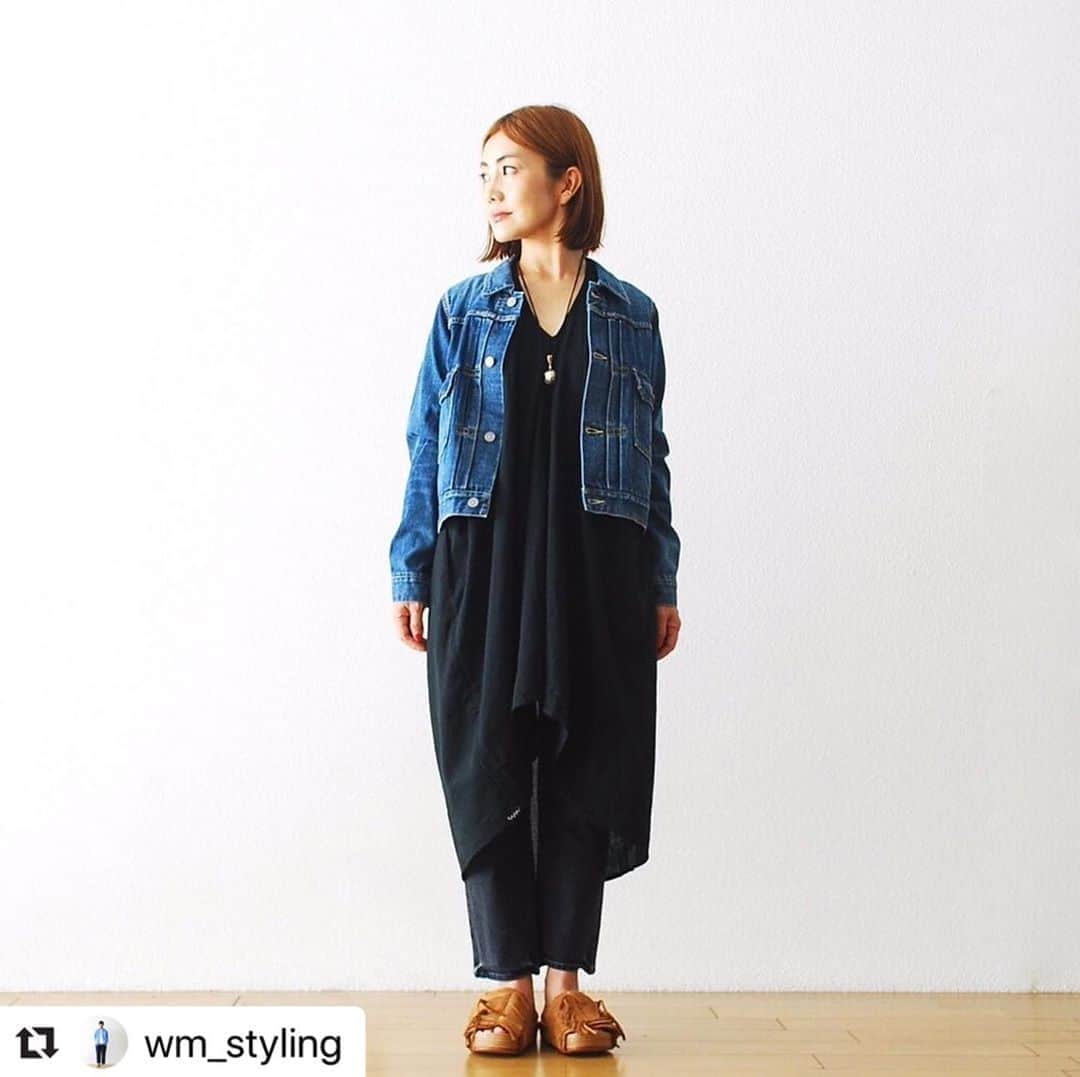 wonder_mountain_irieさんのインスタグラム写真 - (wonder_mountain_irieInstagram)「_ ［Notice］ visvim / WMV 全商品、 期間限定でカートのご利用が可能となっています。ぜひご覧下さい。 _ #Repost @wm_styling with @make_repost ・・・ [ #20AW_WM_styling. ] _ styling.(height 161cm) jaket → #WMV visvim ￥72,600-  dress → WMV #visvim ￥￥41,800- pants → TDby #itten. ￥19,800- shoes → #visvimWMV ￥85,800- _ 〈online store / @digital_mountain〉 → http://www.digital-mountain.net _ 【オンラインストア#DigitalMountain へのご注文】 *24時間受付 *15時までのご注文で即日発送 *1万円以上ご購入で送料無料 商品について：084-973-8204 カスタマーサポート：050-3592-8204 _ We can send your order overseas. Accepted payment method is by PayPal or credit card only. (AMEX is not accepted) Ordering procedure details can be found here. >>http://www.digital-mountain.net/html/page56.html _ 本店：@Wonder_Mountain_irie 系列店：@hacbywondermountain (#japan #hiroshima #日本 #広島 #福山) _」9月2日 12時40分 - wonder_mountain_