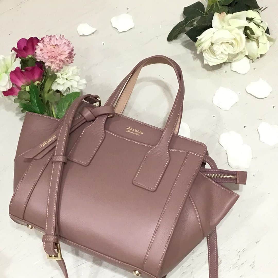 ジュエルナローズのグルメインスタ