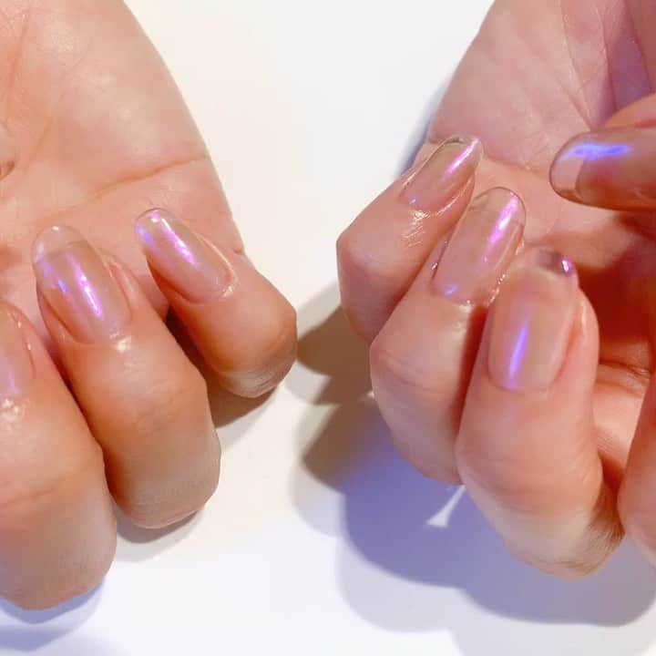 関根祥子のインスタグラム：「ツヤツヤネイル  クリアのツヤツヤ。  #mojonail #nails」