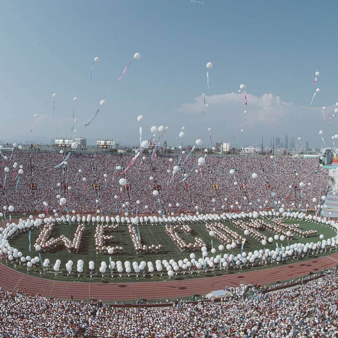 オリンピックチャンネルさんのインスタグラム写真 - (オリンピックチャンネルInstagram)「#Repost from @olympics 📸  As we get ready to launch the LA 2028 Olympics, we take a look back at the unforgettable Opening Ceremony of the Games the city last hosted in 1984.⁠ ⁠ A Ceremony full of unity, co-creation, star Olympians, and even a rocket man! 🇺🇸🚀🔥 #StrongerTogether #LA2028」9月3日 0時17分 - olympicchannel_x