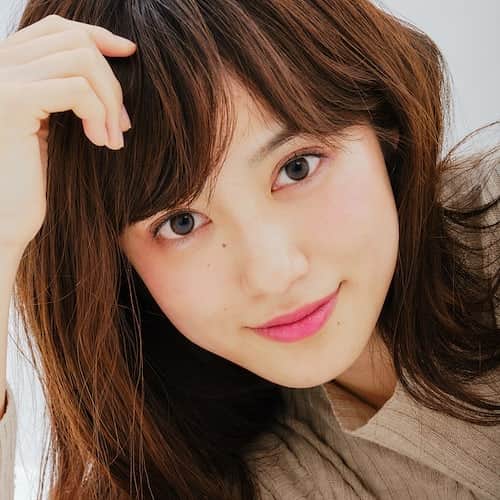 モデルエージェンシー・フロスのインスタグラム：「桂田夢果 @yumek_26 が 浅草ROXシーズンビジュアル「Autumn」に登場！ . https://www.rox.co.jp/ . https://www.flos.ne.jp/models/yumeka-katsurada/ . #浅草ROX#浅草#ROX#ロックス#ファッション#Fashion#コスメ#cosme#雑貨#グルメ#gourmet#モール#商業施設#広告#ポスター#Autumn#オータム#秋#model#モデル#桂田夢果#modelagency#モデル事務所#FLOS#フロス」