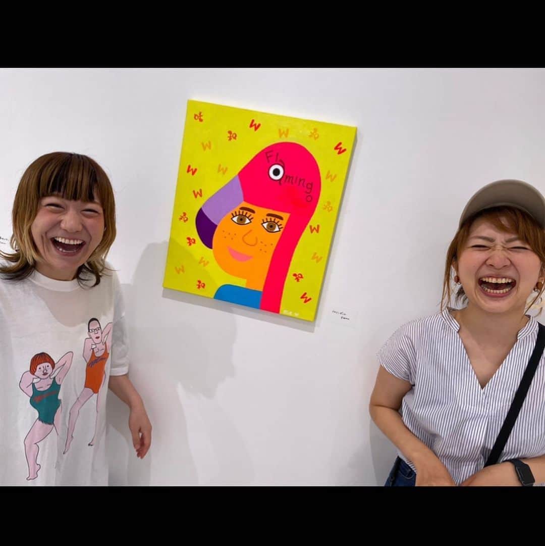 和田美枝のインスタグラム：「それぞれが選んだ前で📷  #レモンの会 #みんな違う職業 #ステキな歌声をもっていて @saki8mt  @aizatorio_yanawaraba  #一つ一つが生きる写真を撮る @cu_t_photo  #個性豊か #居心地の良さ #同世代 #連写に #笑ける」
