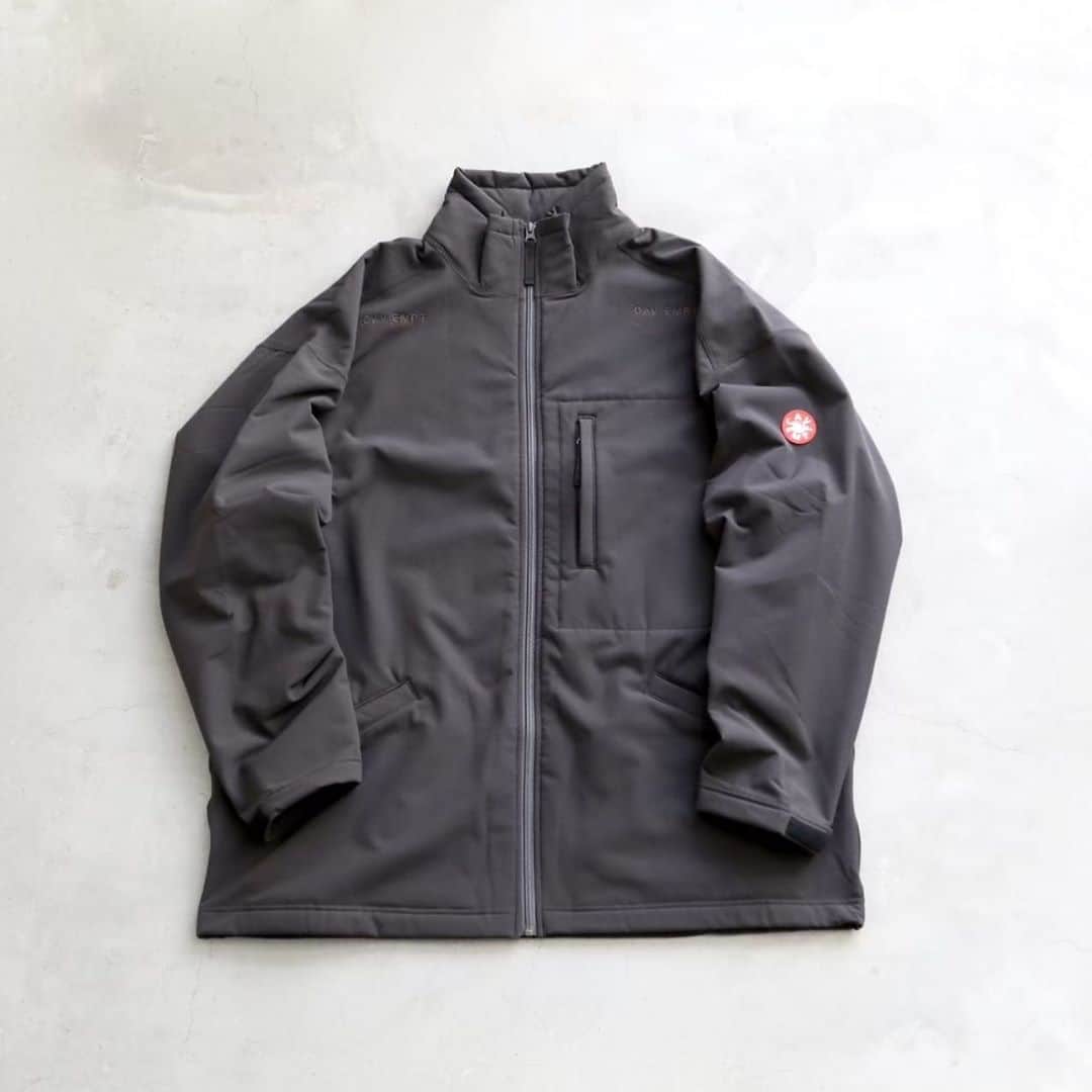 wonder_mountain_irieさんのインスタグラム写真 - (wonder_mountain_irieInstagram)「_  C.E / シーイー " FLEECE BACK JACKET" ¥37,400- _ 〈online store / @digital_mountain〉 https://www.digital-mountain.net/shopdetail/000000010934/ _ 【オンラインストア#DigitalMountain へのご注文】 *24時間受付 *15時までのご注文で即日発送 *1万円以上のお買い物で送料無料 tel：084-973-8204 _ We can send your order overseas. Accepted payment method is by PayPal or credit card only. (AMEX is not accepted)  Ordering procedure details can be found here. >>http://www.digital-mountain.net/html/page56.html _ #CE #CAVEMPT #sk8thing #シーイー #キャブエンプト #スケートシング _ 本店：#WonderMountain  blog>> http://wm.digital-mountain.info/blog/2020615/ _ 〒720-0044  広島県福山市笠岡町4-18  JR 「#福山駅」より徒歩10分 #ワンダーマウンテン #japan #hiroshima #福山 #福山市 #尾道 #倉敷 #鞆の浦 近く _ 系列店：@hacbywondermountain _」9月2日 16時51分 - wonder_mountain_