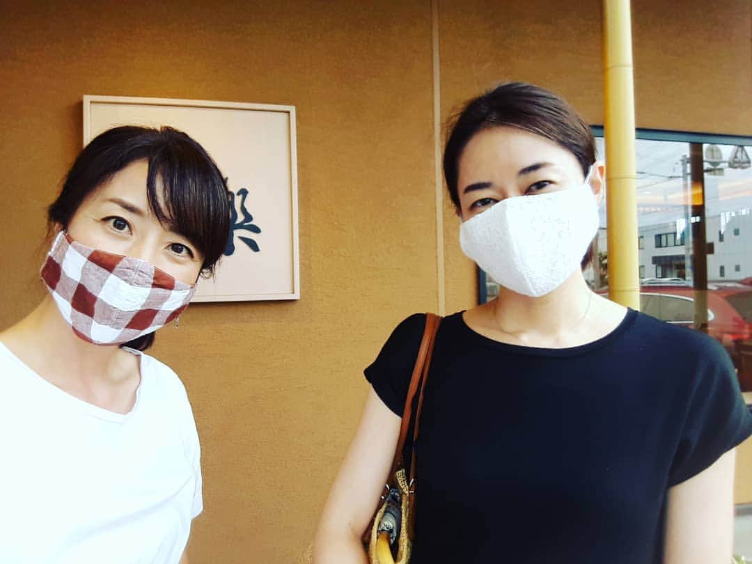 那須洋子さんのインスタグラム写真 - (那須洋子Instagram)「私の元局の、ないる先輩🎤 久しぶり会えました。 昨夜連絡とると、明日なら時間あるとのことで。お忙しい中、ありがとうございます💦  変わらず、仕事が出来て綺麗。 ですが、、、天然🤣🤣 今日も、大いに笑わせていただきました～  #フリーアナウンサー #静岡第一テレビ #徳増ないる」9月2日 17時18分 - nasuchan.33