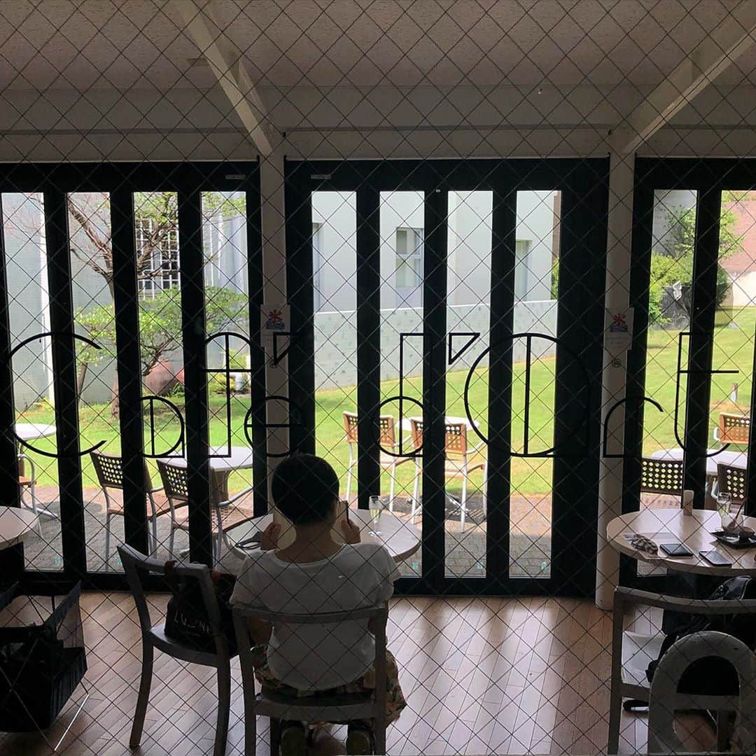 SUPERSTARSのグルメインスタ