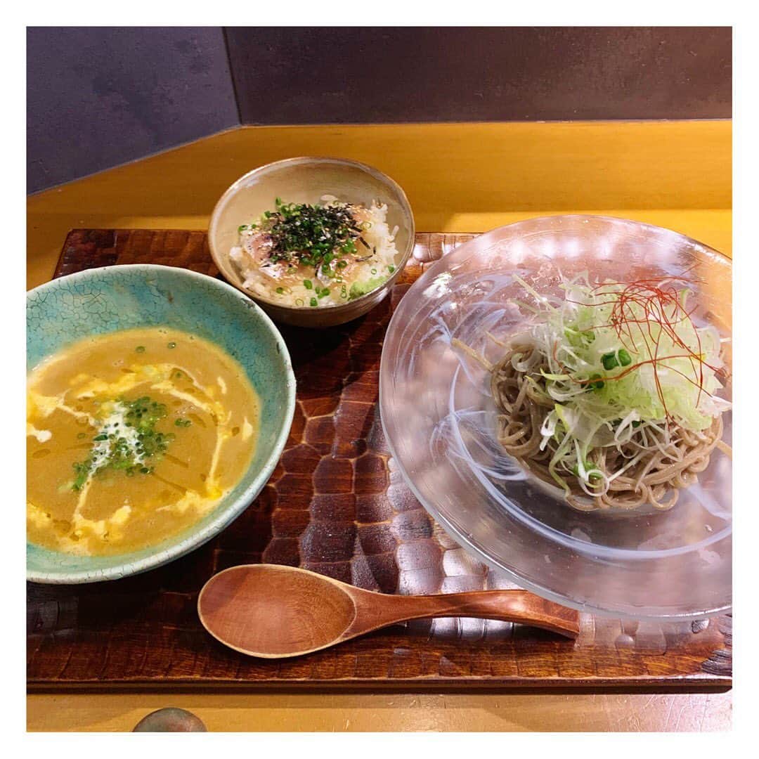 happymail_デート部のグルメインスタ