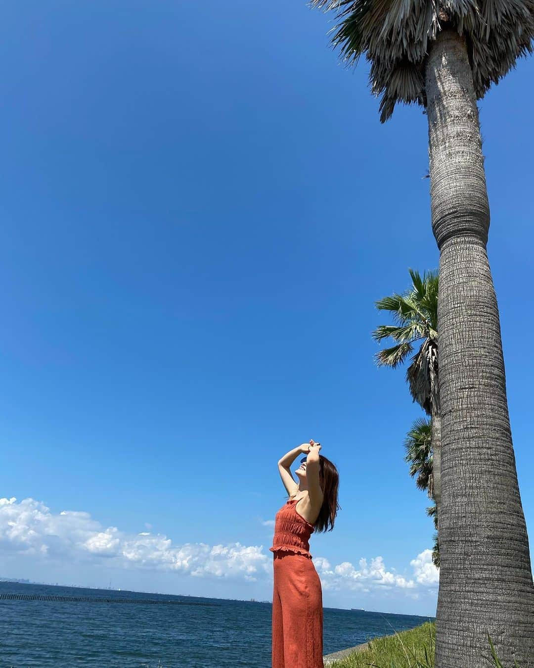 森戸知沙希さんのインスタグラム写真 - (森戸知沙希Instagram)「夏🌻な写真載せとこ🌞笑笑　　　 　　　　　　 　　　　　　　　　　 　　　　　　　　　 　　　　　　　　　　  　　　　　　　　　　　 　　　　　　　　　　 #morningmusume20  #モーニング娘20  #helloproject  #森戸知沙希  #海  #夏」9月2日 18時33分 - chisaki__morito.official