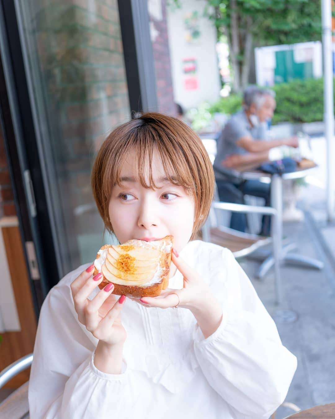 伊藤美羽さんのインスタグラム写真 - (伊藤美羽Instagram)「. 元町のカフェに行ったときの☕ . . アップルシナモンの味でした🍎 とっても美味しかった😋  . . . . . . . . . #元町 #元町カフェ #元町グルメ #元町中華街 #カフェ #カフェ巡り #横浜グルメ #横浜 #横浜観光」9月2日 19時12分 - miumiu.1230