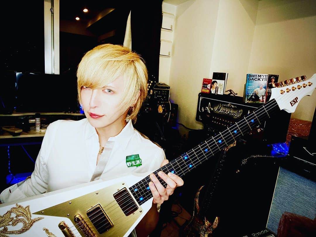 のインスタグラム：「#ESP」