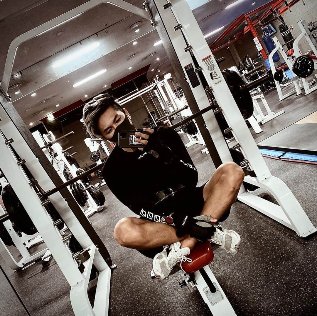 DJ ACEのインスタグラム：「💪 #NoPainNoGain #straite #ACE1」