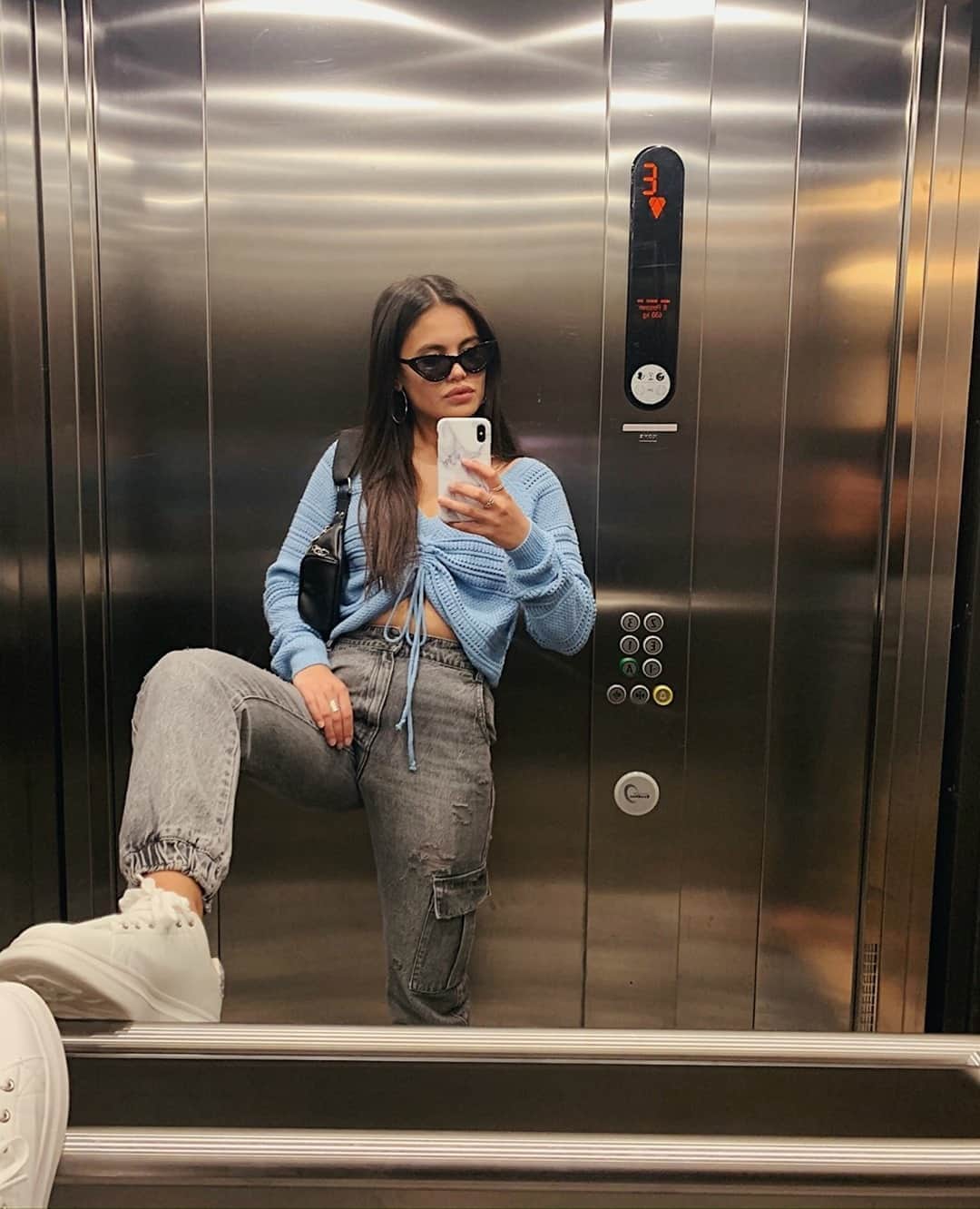 TALLY WEiJLさんのインスタグラム写真 - (TALLY WEiJLInstagram)「Sorry I'm late, had to take 97298 outfit pics in the elevator 🤷‍♀️⁠ Denim 🔎 SPADELOLA⁠ Cardigan🔎 SPUACSTING⁠ ⁠ #TALLYWEiJL #OwnIt #ootd #whattowear」9月2日 19時55分 - tally_weijl