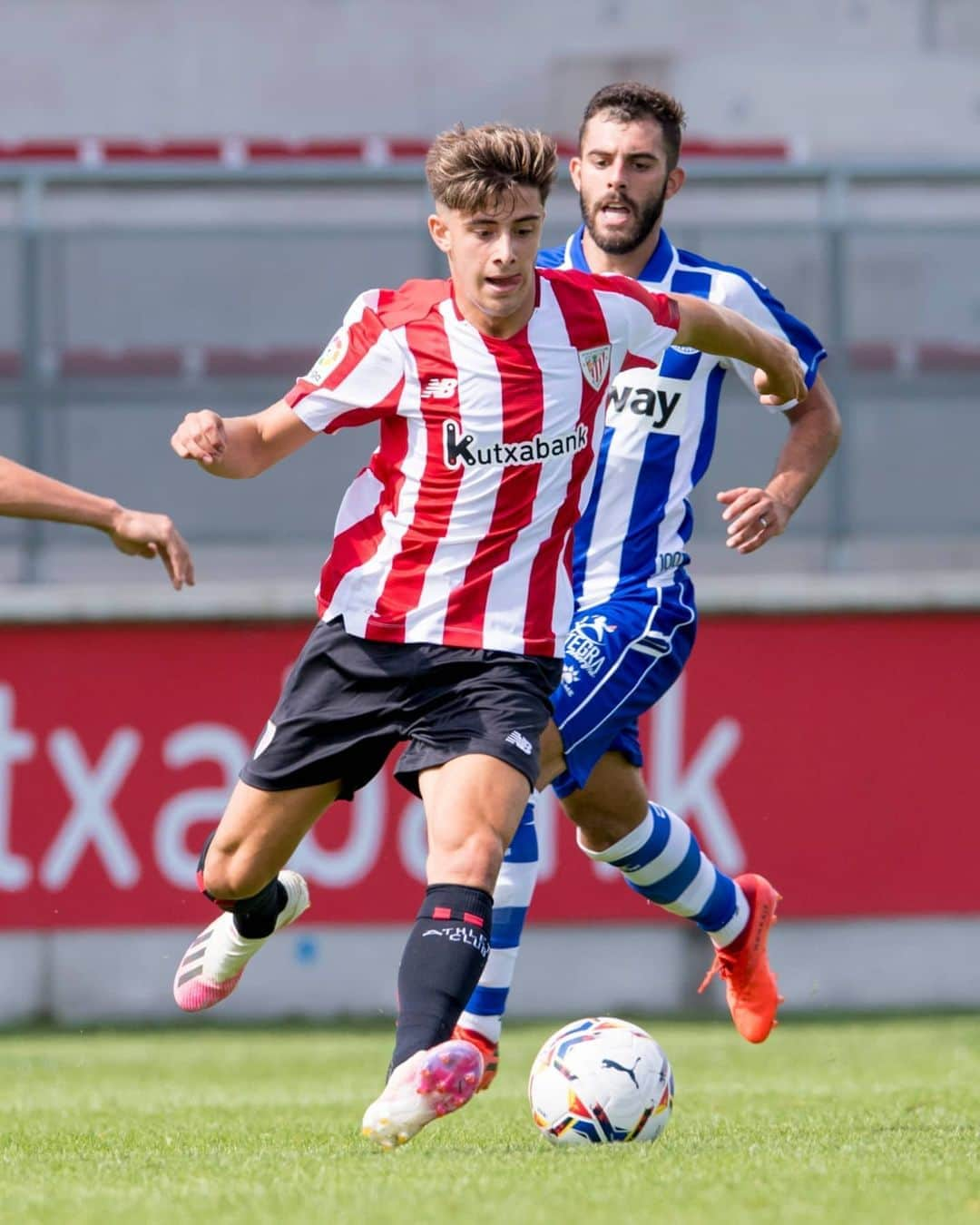 アスレティック・ビルバオさんのインスタグラム写真 - (アスレティック・ビルバオInstagram)「FINAL I AMAIERA   El Athletic suma frente al @Alaves su primera victoria en esta pretemporada / Denboraldi-aurreko lehen garaipena gure lehoientzat!  2-1 I #AthleticAlavés #AthleticClub 🦁」9月2日 19時49分 - athleticclub