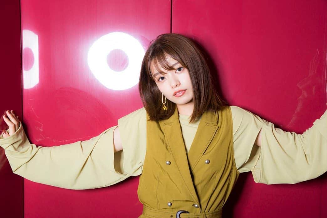 足立佳奈のインスタグラム：「取材してもらったよ。☺︎☺︎ 記事も、写真も、 楽しんでみてねー！  https://twitter.com/whatsin_tokyo/status/1301097786851688449?s=19」
