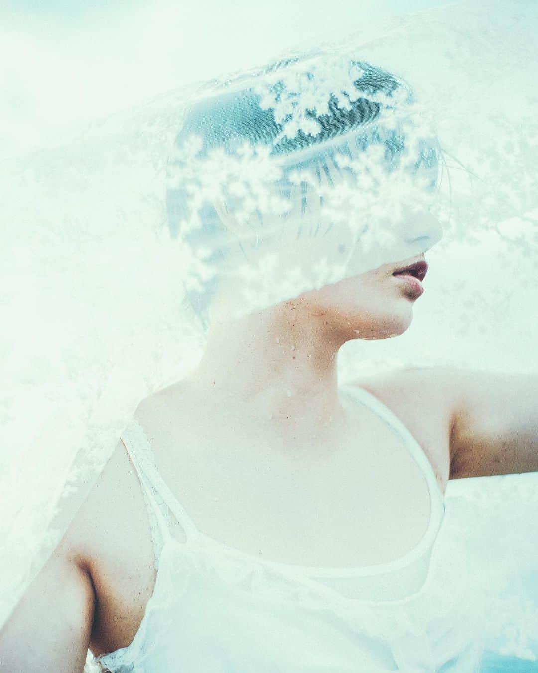 haru wagnusのインスタグラム：「My Important memories are always instants and like a haze.. ㅤㅤㅤㅤㅤㅤㅤㅤㅤㅤㅤㅤㅤ ㅤㅤㅤㅤㅤㅤㅤㅤㅤㅤㅤㅤㅤ 富士フイルムと @4silentbirds の フォトウォークは僅か7分間で 全枠が埋まってしまいました。 驚きました。 ご参加される皆さんよろしくお願いします☺︎ ㅤㅤㅤㅤㅤㅤㅤㅤㅤㅤㅤㅤㅤ ㅤㅤㅤㅤㅤㅤㅤㅤㅤㅤㅤㅤㅤ #wagnusの写真教室」