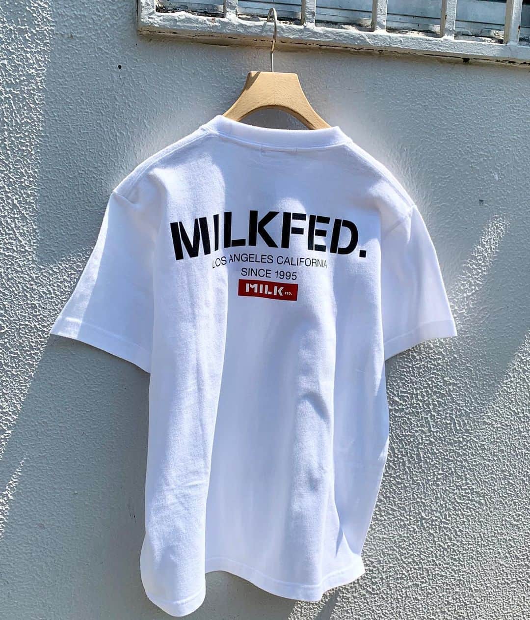 のインスタグラム：「＼SS TEE EMBROIDERY BAR AND STENCIL／﻿ ﻿ 人気のロゴＴシャツ！ ZOZOTOWNお気に入り登録 21,000超え😳♥️のアイテム。  ︎﻿ 画像をタップして商品情報をチェック🏷✔︎ ﻿ ﻿ ┈┈通販サイトはこちら┈┈﻿ ・Official online store calif﻿ ・ZOZOTOWN ﻿ 悩んだときはお気に入り登録！﻿ ┈┈┈┈┈┈┈┈┈┈┈┈┈﻿ ﻿ #milkfed #milkfedjp﻿ #ミルクフェド ﻿ #ガーリーストリート」