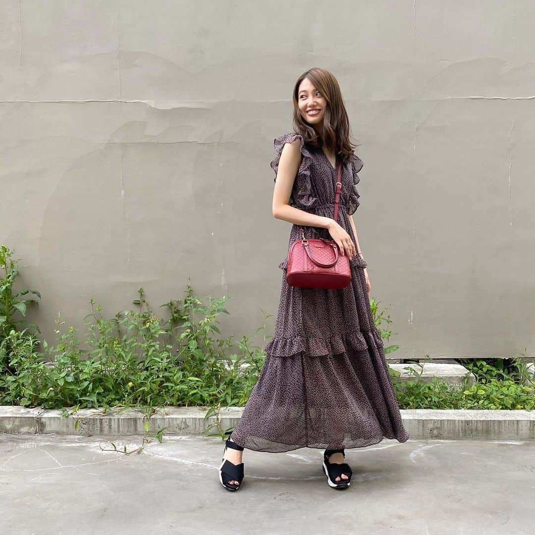 藤江萌さんのインスタグラム写真 - (藤江萌Instagram)「可愛すぎる👗が届いた❤︎  dress : @n_with_official  shoes : @pageboy_pr  bag : @gucci」9月2日 21時43分 - fujie_moe_official