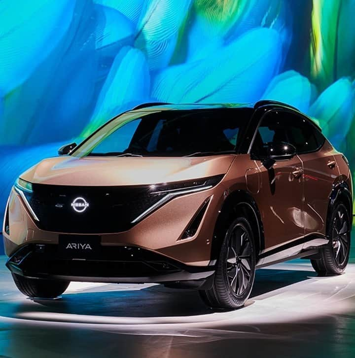 Nissanさんのインスタグラム写真 - (NissanInstagram)「The future is electrifying ⚡To learn more, click the link in bio. #Nissan #NissanAriya #IntelligentMobility」9月2日 22時00分 - nissan