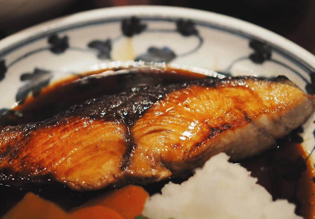 花楓さんのインスタグラム写真 - (花楓Instagram)「福岡行きたいなぁ。  人も食も大好きだ。  いつ行けるんかなぁ💭」9月2日 22時18分 - _caede_