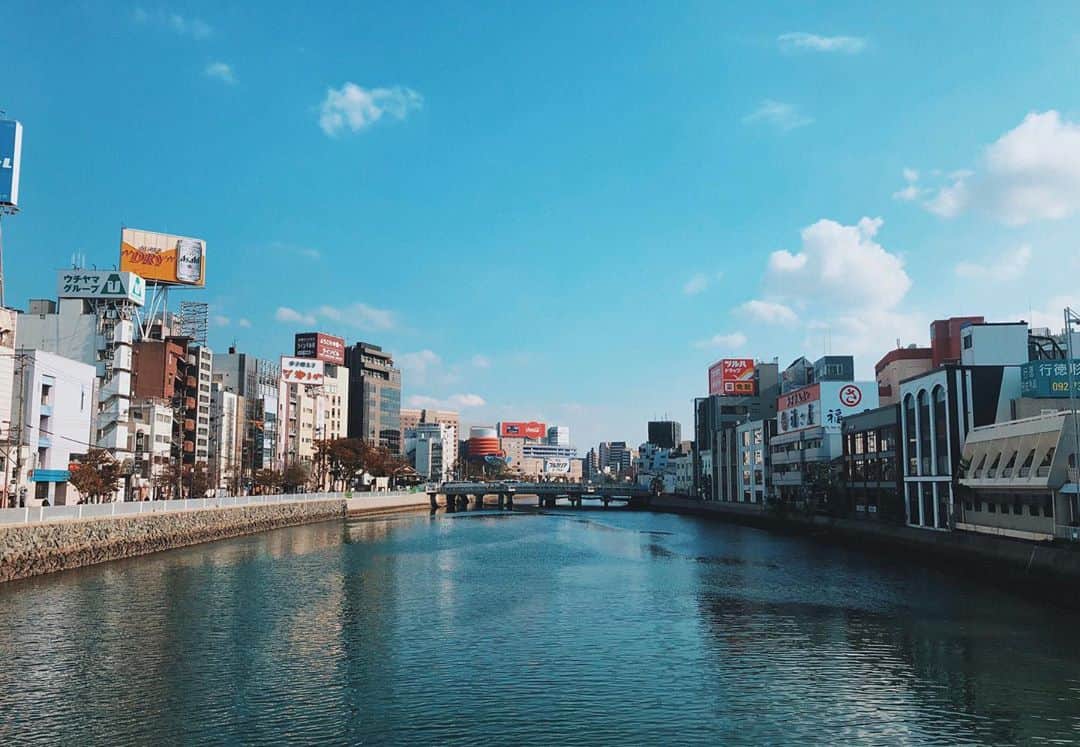 花楓さんのインスタグラム写真 - (花楓Instagram)「福岡行きたいなぁ。  人も食も大好きだ。  いつ行けるんかなぁ💭」9月2日 22時18分 - _caede_