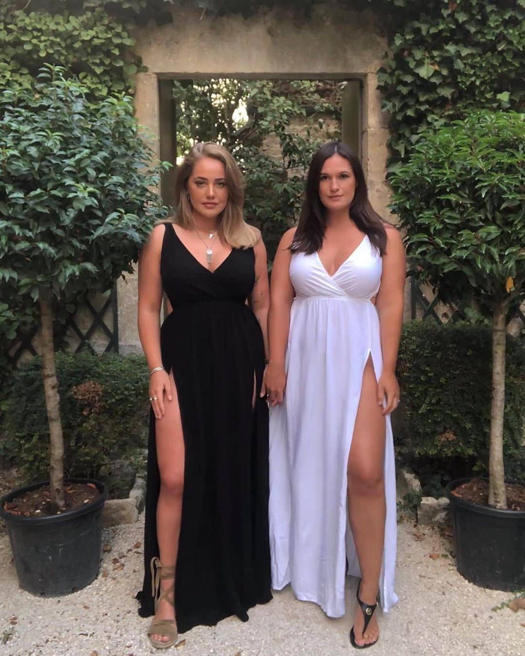 Pleun Bierboomsのインスタグラム：「yin & yang」
